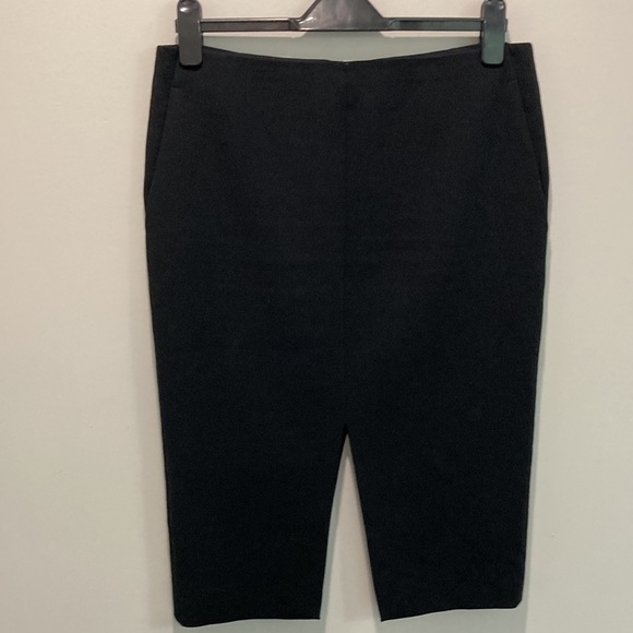 Aritzia Jax Black Slit Pencil Skirt 10 - Picture 10 of 11